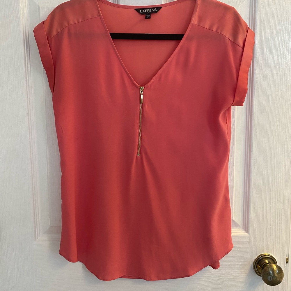 Express V-neck Blouse (s)